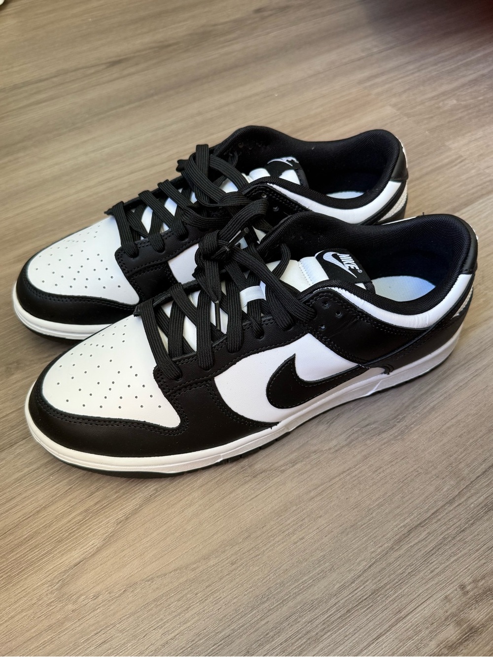 NWT Nike Panda Dunks Low - Men’s 11